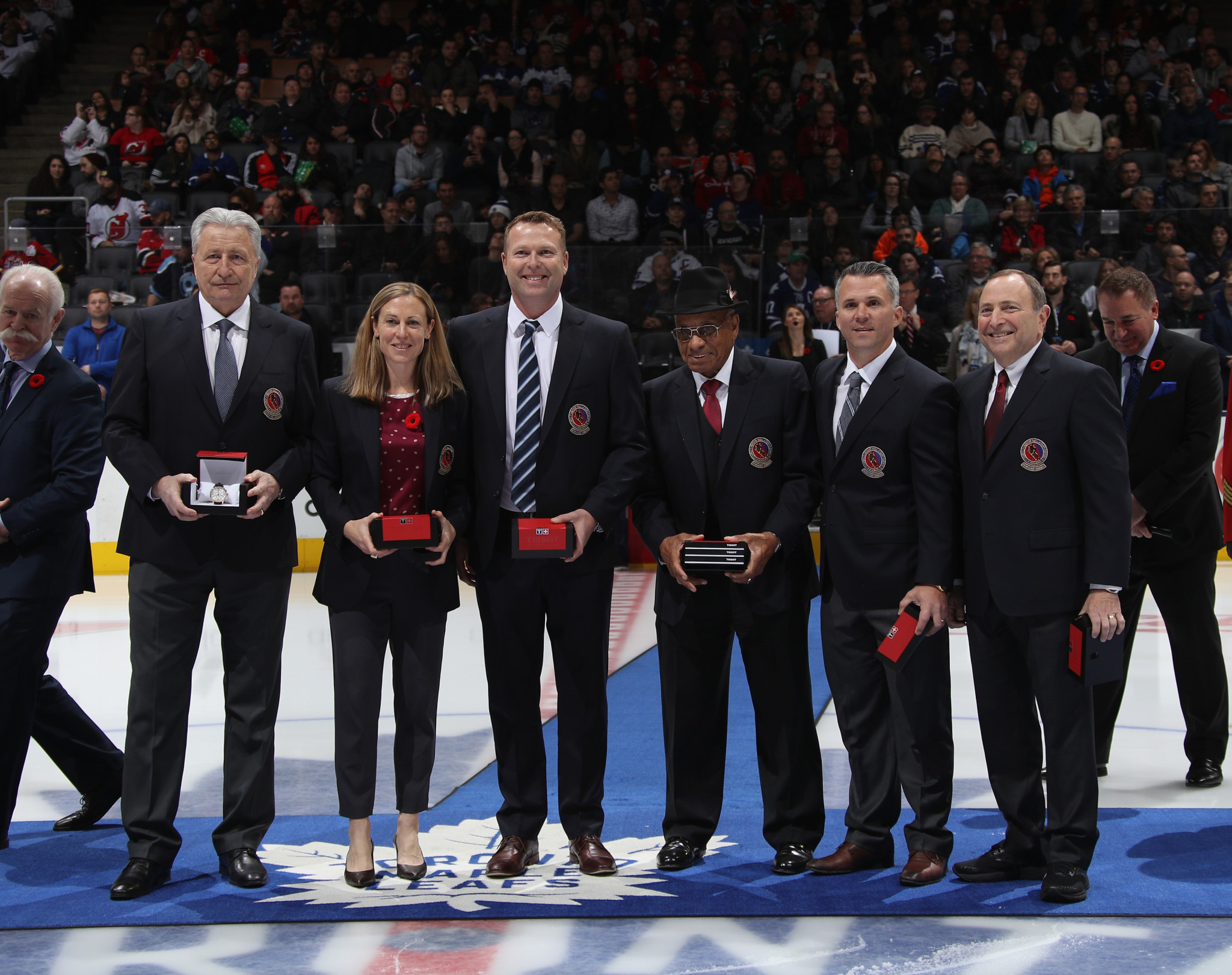 Four players inducted into ice hockey's Hall of Fame