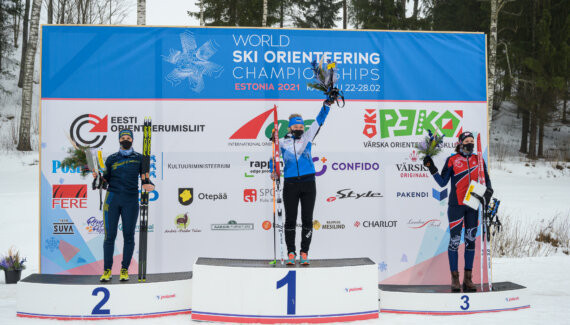 Daisy Kudre, qui a remporté la première médaille d'or de l'histoire de l'Estonie aux Championnats du monde de ski d'orientation lors du sprint de la première journée, a ajouté une médaille d'argent à l'épreuve de poursuite organisée aujourd'hui sur son parcours à domicile © WOF