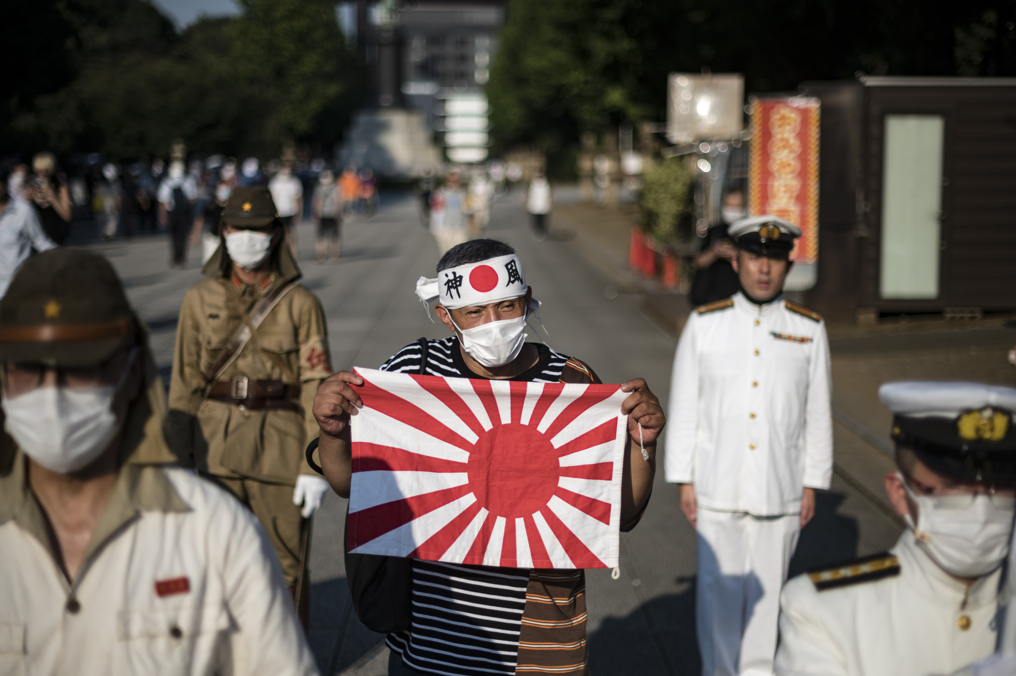 KSCO는 일본 소수당 의원들이 한국 현수막에 항의한 후 IOC가 욱일기 사용을 반대한다고 밝혔습니다. © Getty Images