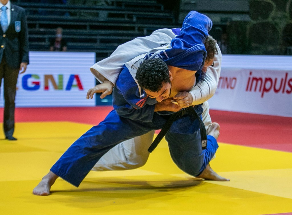 Sulamanidze and Inaneishvili earn golds at IJF World Junior Judo
