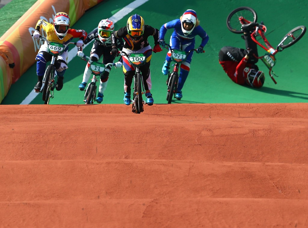 Pajon Defends Olympic Bmx Title At Rio 2016 With Faultless Display